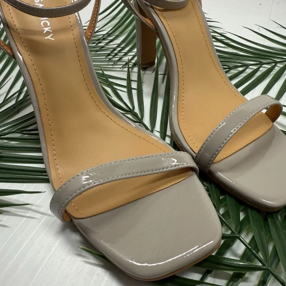 Lisa Vicky Grace Block Heel Sandals Nude Patent Sz 8.5 NWB Strappy Square Toe - Picture 3 of 12